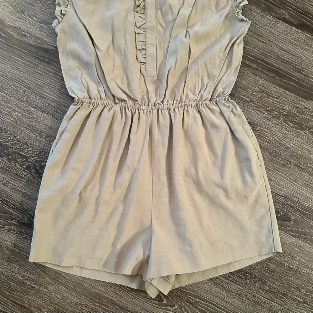Endless Rose Ruffle Button-Front Romper - Picture 3 of 8